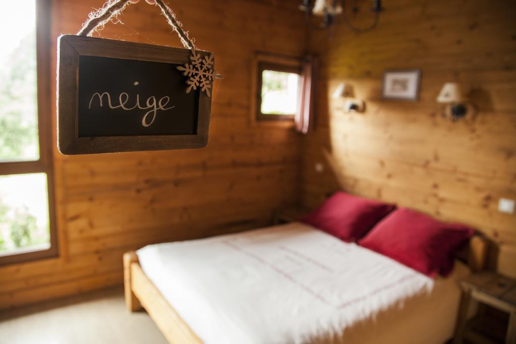 Chalet La Ferme De Noemie Mercury-Gémilly 객실 사진