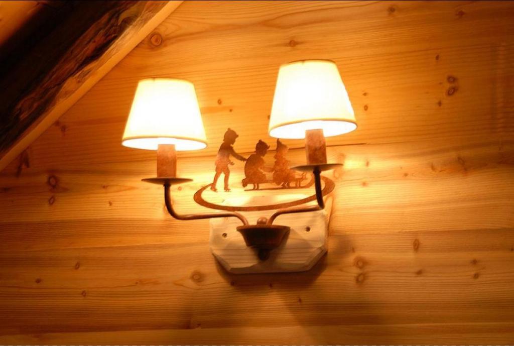 Chalet La Ferme De Noemie Mercury-Gémilly 객실 사진