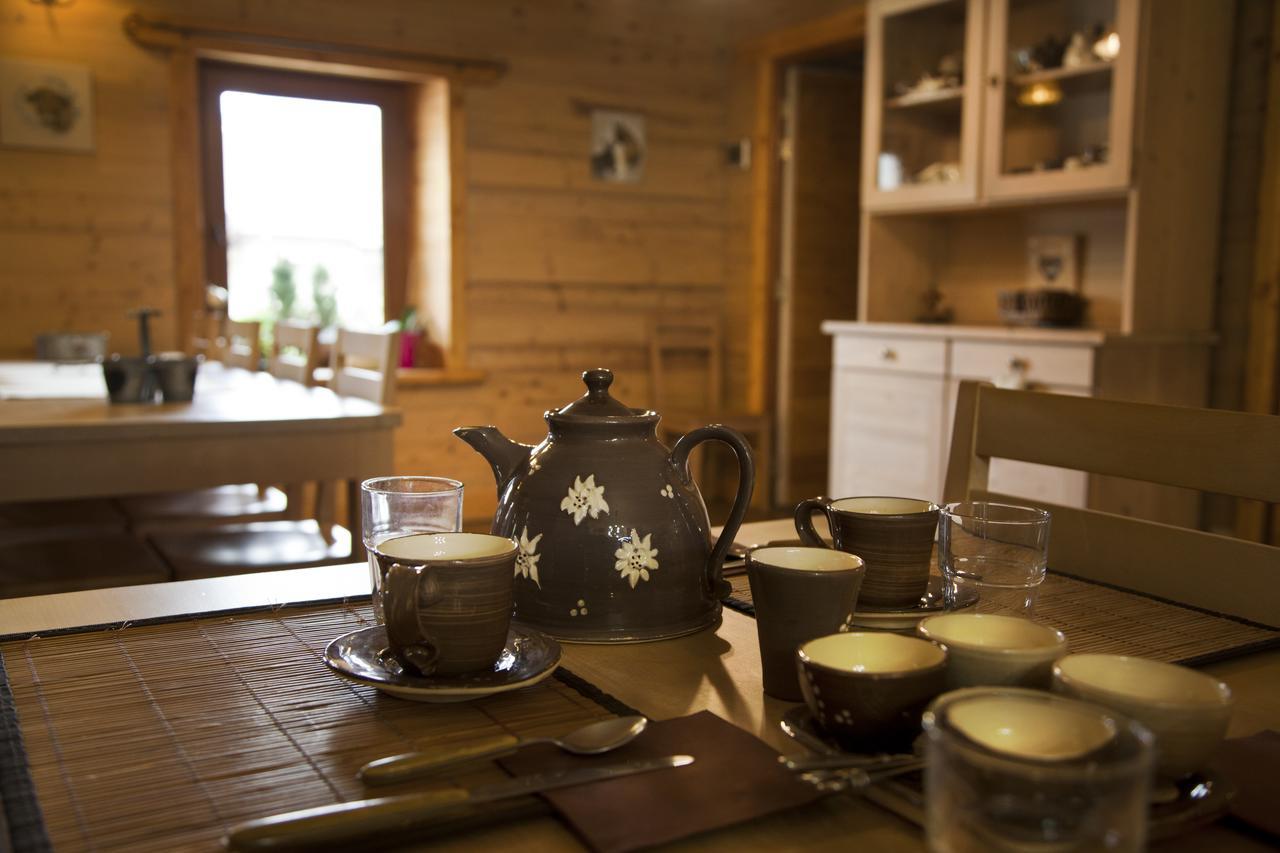 Chalet La Ferme De Noemie Mercury-Gémilly 외부 사진